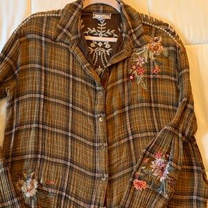 Johnny Was Marlie boxy top Brown Plaid Embroidered Shirt